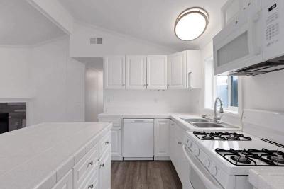 Photo 5 of 8 of home located at 149 1st Avenue Pacifica, CA 94044