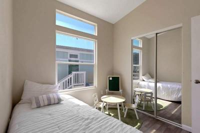 Photo 4 of 25 of home located at 309 3rd Avenue Pacifica, CA 94044