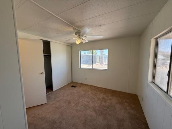 1983 Homette Manufactured Home