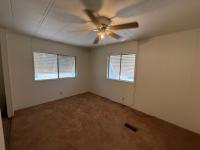 1983 Homette Manufactured Home