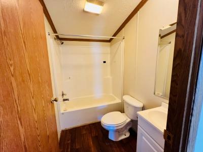 Photo 4 of 5 of home located at 4116 Knightsbridge Lane Jackson, MI 49201