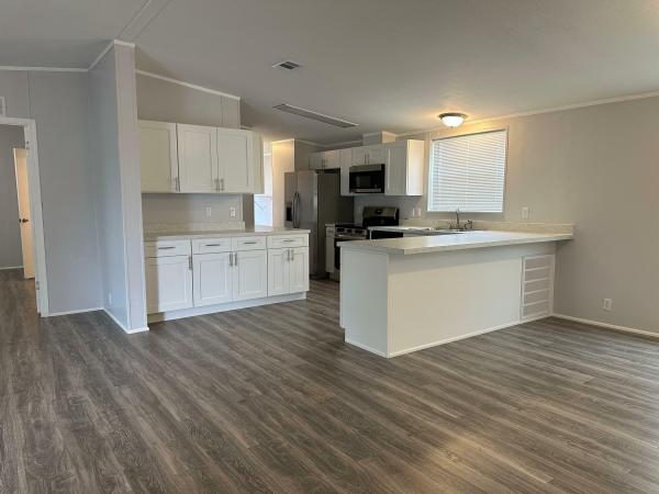 2004 HMMT 51 Mobile Home