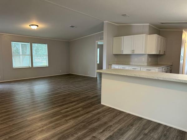 2004 HMMT Mobile Home For Sale