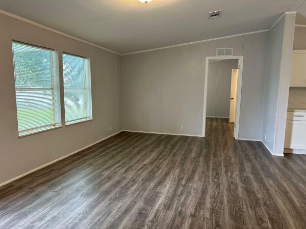 2004 HMMT 51 Mobile Home