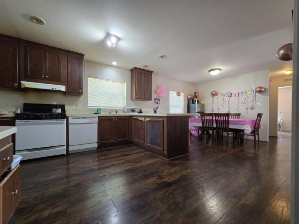 2008 SKYLNE Mobile Home
