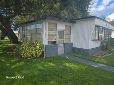 Photo 1 of 3 of home located at 1399 Belcher Rd South, Lot 338 Largo, FL 33771