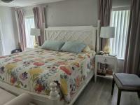 1985 Park HS Manufactured Home