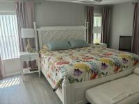 1985 Park HS Manufactured Home