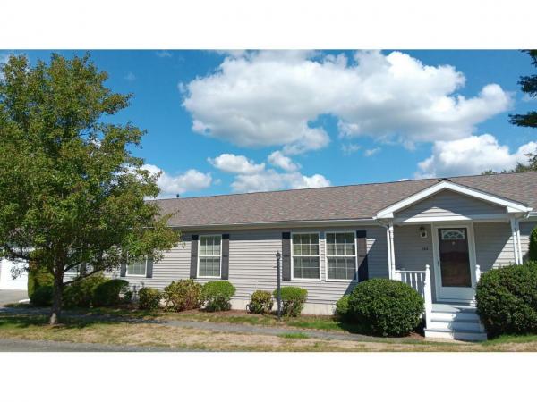 2004 Marlette Schult Smart Buy II 25800  Barrington Manufactured Home