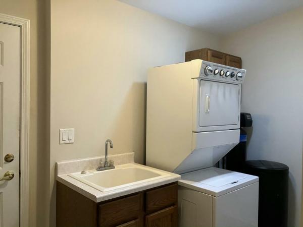 1994 Hitech Secretariat Manufactured Home