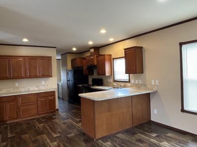 Photo 3 of 10 of home located at 7735 Woodlake View San Antonio, TX 78244