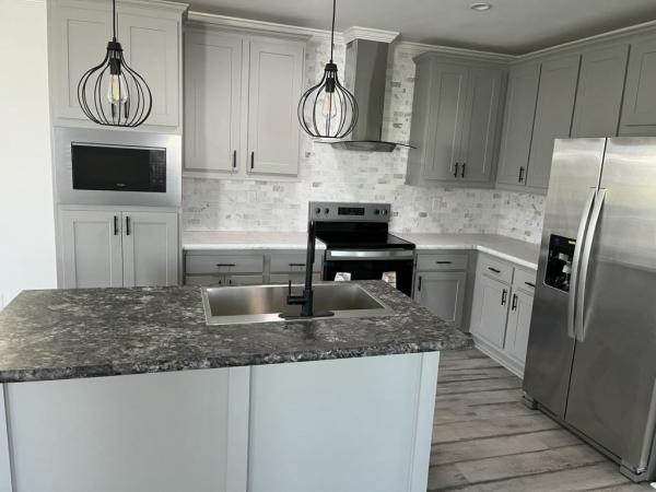 2025 Skyline - Ocala Bal Harbour w/ Den Mobile Home
