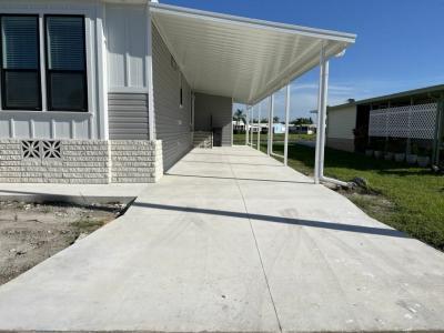 Photo 3 of 20 of home located at 8108 Lime Tree Way Ellenton, FL 34222
