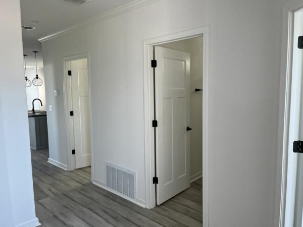 2025 Skyline - Ocala Bal Harbour w/ Den Mobile Home