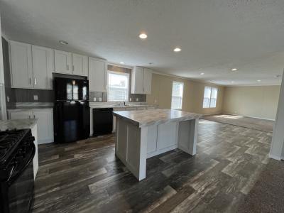 Photo 2 of 10 of home located at 40040 N Cornwall Cir Sterling Heights, MI 48310