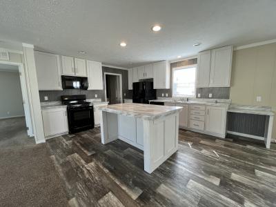 Mobile Home at 5023 Sheffield Ct Sterling Heights, MI 48310