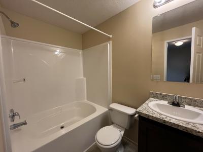 Photo 4 of 9 of home located at 4847 Carlton Rd Sterling Heights, MI 48310