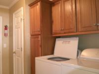 2005 Adrian H8484 Mobile Home