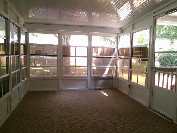 2005 Adrian H8484 Mobile Home