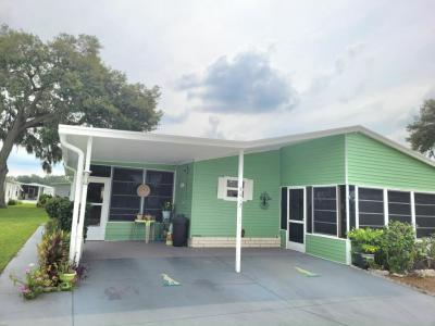 Mobile Home at 6012 Presidential Cir Zephyrhills, FL 33540