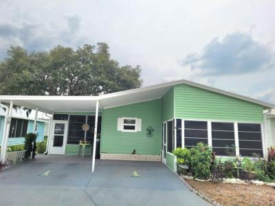 Photo 2 of 20 of home located at 6012 Presidential Cir Zephyrhills, FL 33540