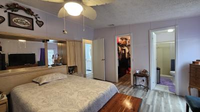 Photo 5 of 22 of home located at 262 Rio Grande Edgewater, FL 32141