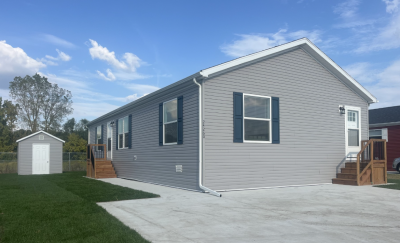 Mobile Home at 24260 Redwood Dr Chelsea, MI 48118
