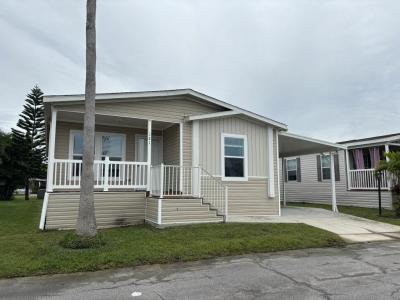 Mobile Home at 321 Hertiage Blvd Vero Beach, FL 32966