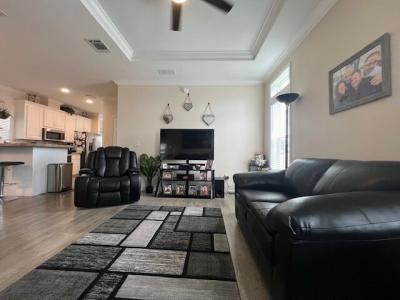 Photo 5 of 29 of home located at 1016 52nd Avenue Terrace W Bradenton, FL 34207