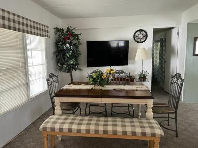 Photo 4 of 11 of home located at 122 Hill Circle Leesburg, FL 34788