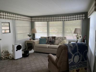 Photo 5 of 11 of home located at 122 Hill Circle Leesburg, FL 34788