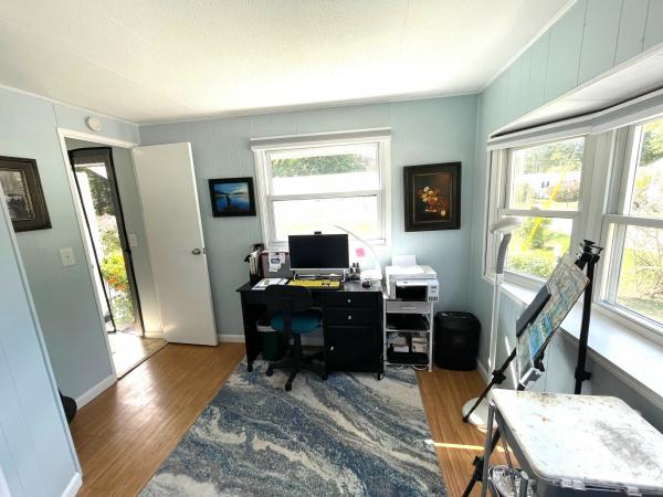 1974 Vindale 68-2-12 Mobile Home