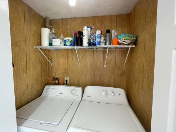 1974 Vindale 68-2-12 Mobile Home