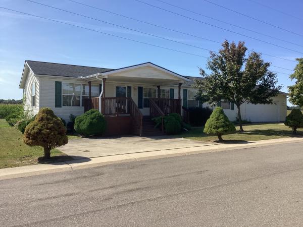 2001 Commander Mobile Home For Sale