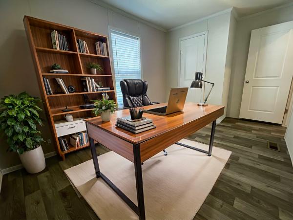 2021 Champion - Topeka Mobile Home