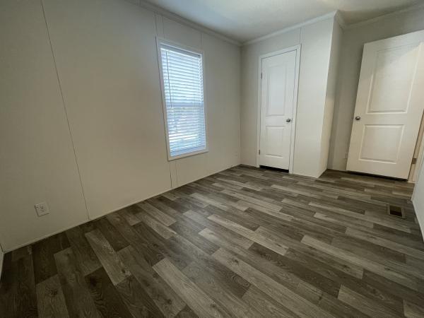 2021 Champion - Topeka Mobile Home