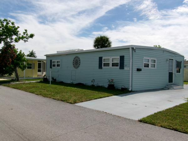 1971 SOUT Mobile Home For Sale