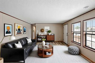 Mobile Home at 3207 Wakefield Almont, MI 48003