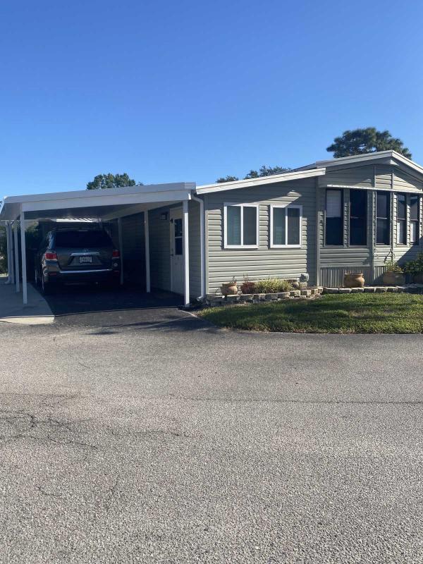 1986 Park model Mobile Home