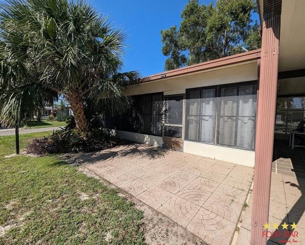 1986 PARK Mobile Home For Sale