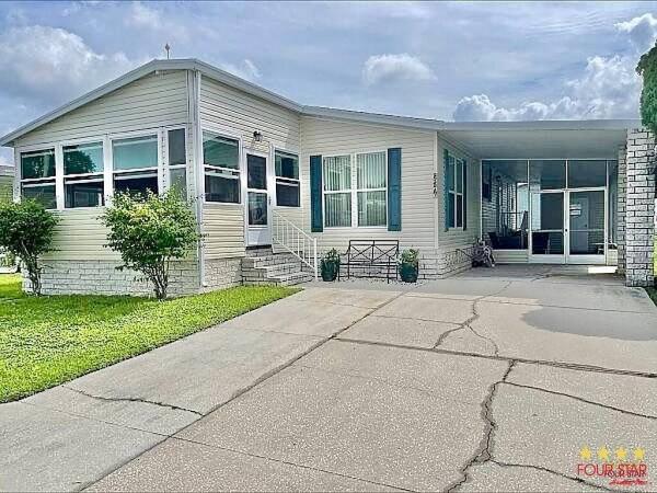2000 PALH Mobile Home For Sale