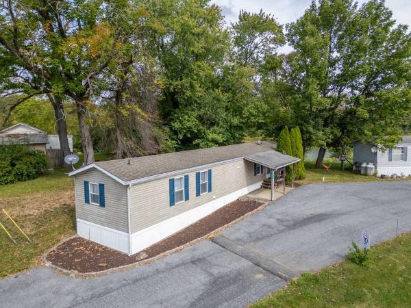 1995 Fleetwood Oakwood Manufactured Home