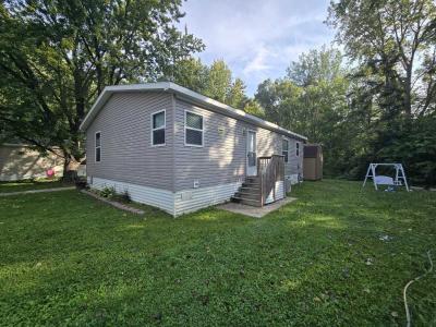 Photo 4 of 5 of home located at 151 Anthony Dr. Lakeville, MN 55044