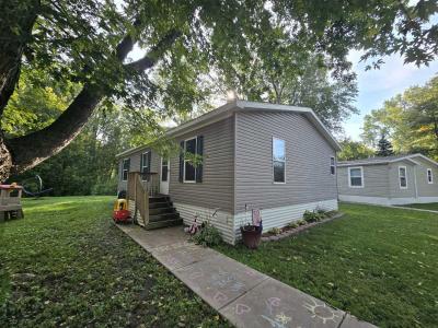 Photo 2 of 5 of home located at 151 Anthony Dr. Lakeville, MN 55044