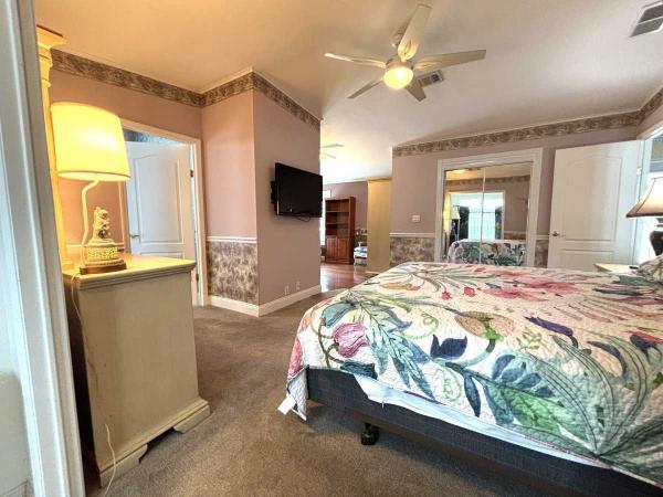 2000 Palm Harbor Mobile Home