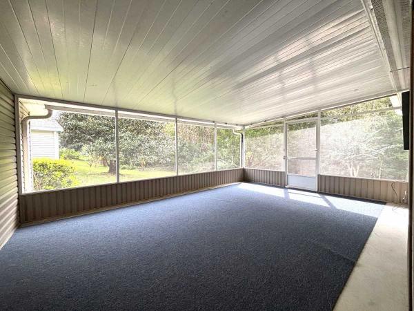 2000 Palm Harbor Mobile Home