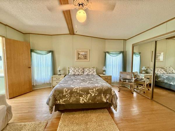 1988 2BA/2BA Mobile Home