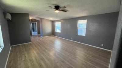 Photo 5 of 18 of home located at 4675 S Harrison Road #180 Tucson, AZ 85730