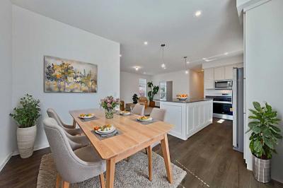 Photo 3 of 40 of home located at 8357 Cedarwood Ln Citrus Heights, CA 95610