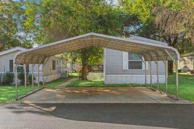Mobile Home at 1094 Breezy Oaks Mansfield, TX 76063